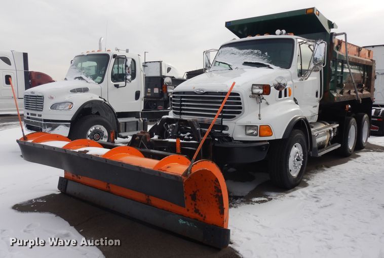 image for item IG9186 2008 Sterling LT9500  dump truck