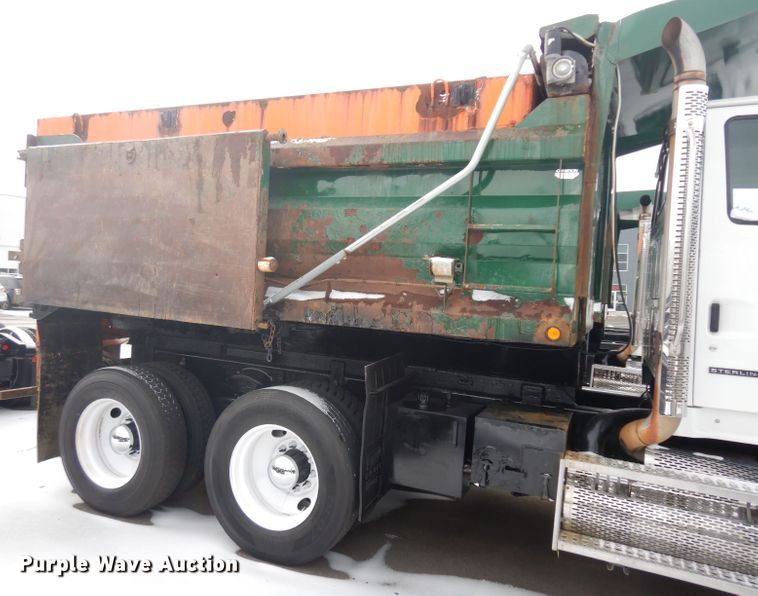 image for item IG9186 2008 Sterling LT9500  dump truck
