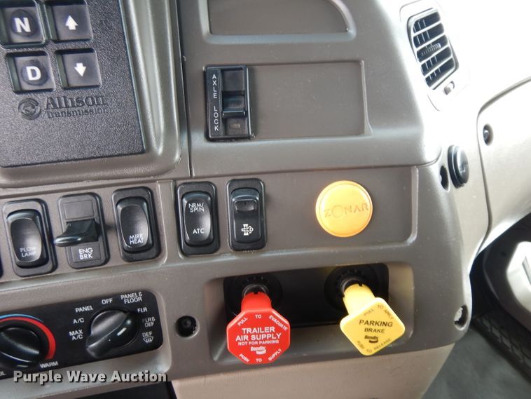 image for item IG9186 2008 Sterling LT9500  dump truck