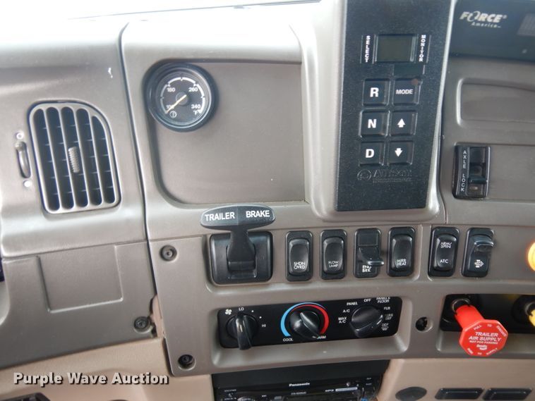 image for item IG9186 2008 Sterling LT9500  dump truck