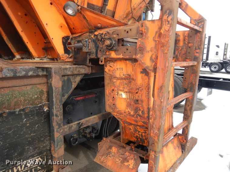 image for item IG9186 2008 Sterling LT9500  dump truck