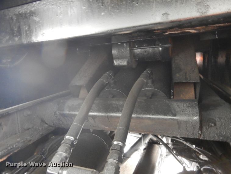 image for item IG9186 2008 Sterling LT9500  dump truck