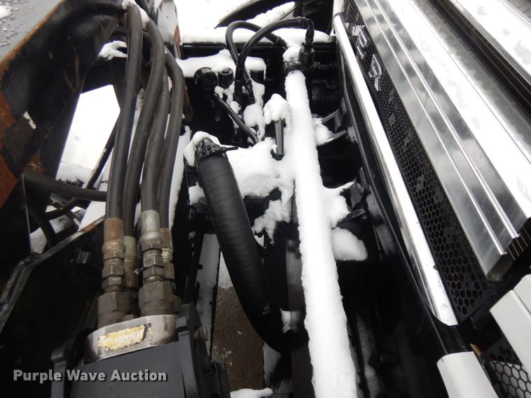 image for item IG9186 2008 Sterling LT9500  dump truck