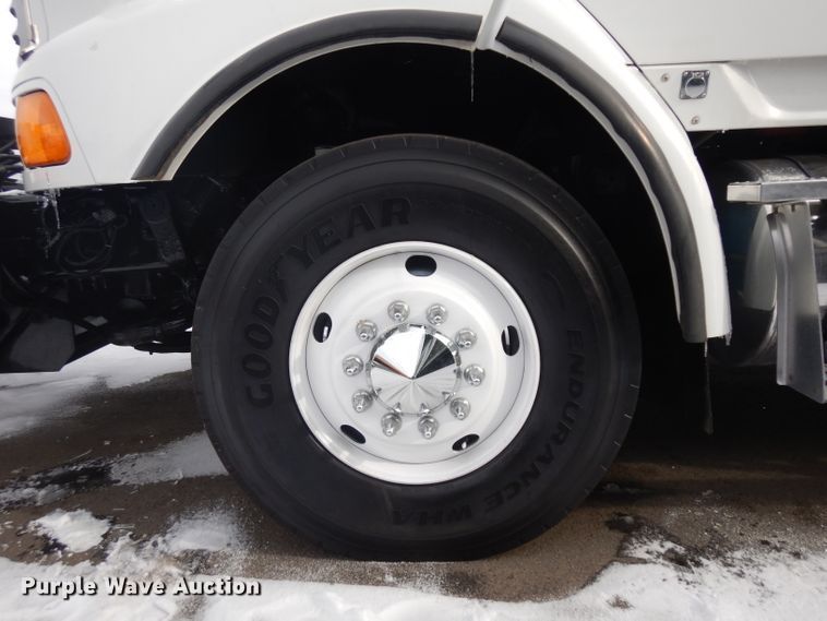 image for item IG9186 2008 Sterling LT9500  dump truck