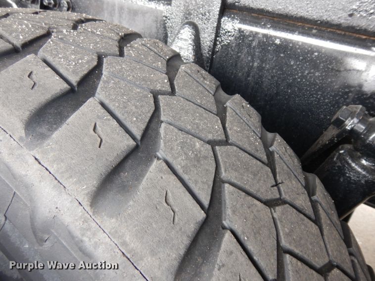 image for item IG9186 2008 Sterling LT9500  dump truck