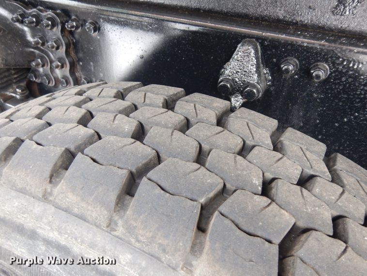 image for item IG9186 2008 Sterling LT9500  dump truck