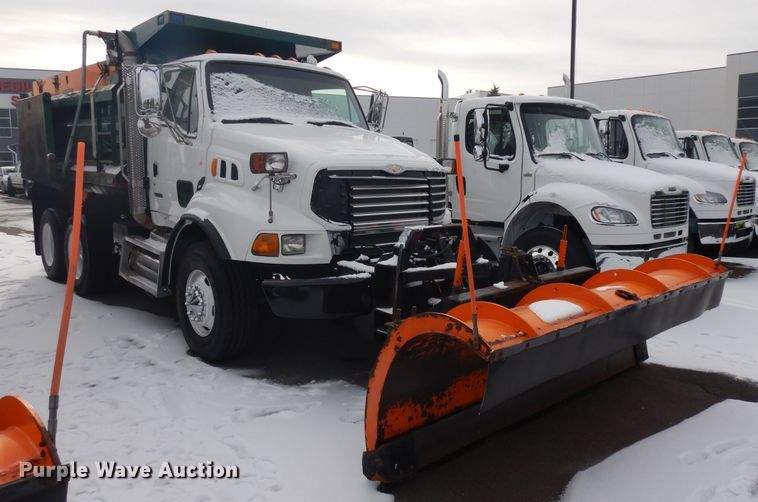 image for item IG9187 2008 Sterling LT9500  dump truck
