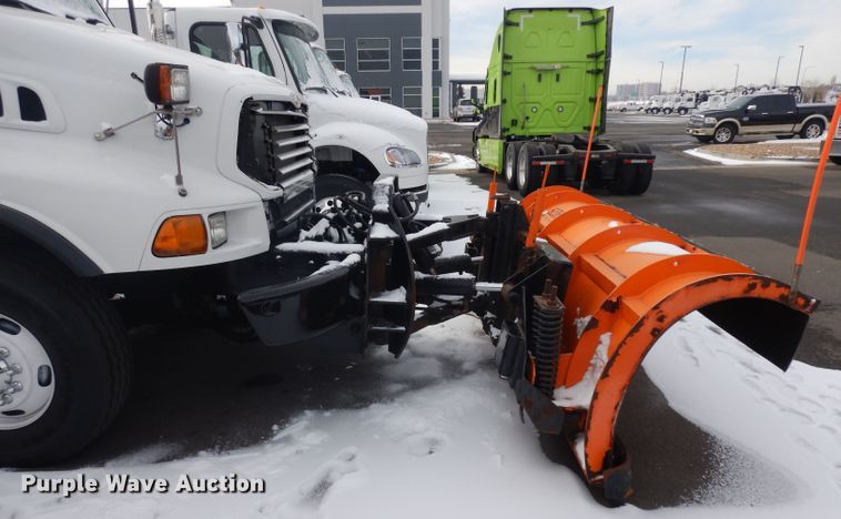 image for item IG9187 2008 Sterling LT9500  dump truck