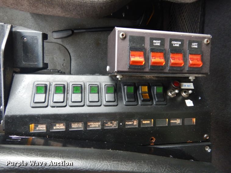 image for item IG9187 2008 Sterling LT9500  dump truck