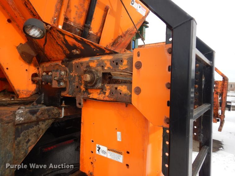 image for item IG9187 2008 Sterling LT9500  dump truck