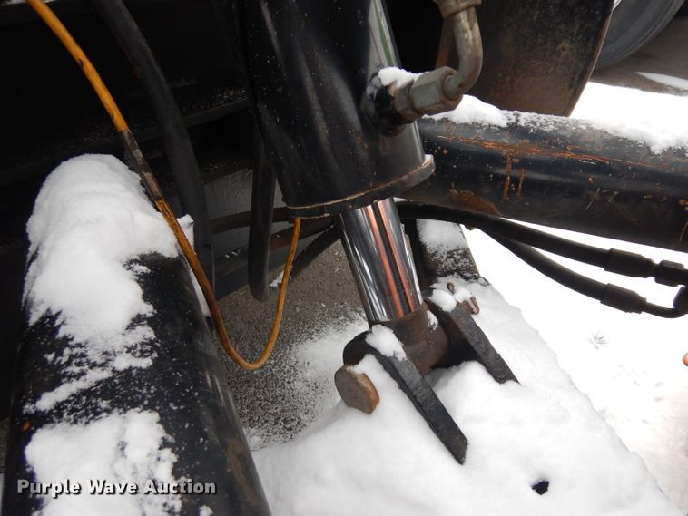 image for item IG9187 2008 Sterling LT9500  dump truck