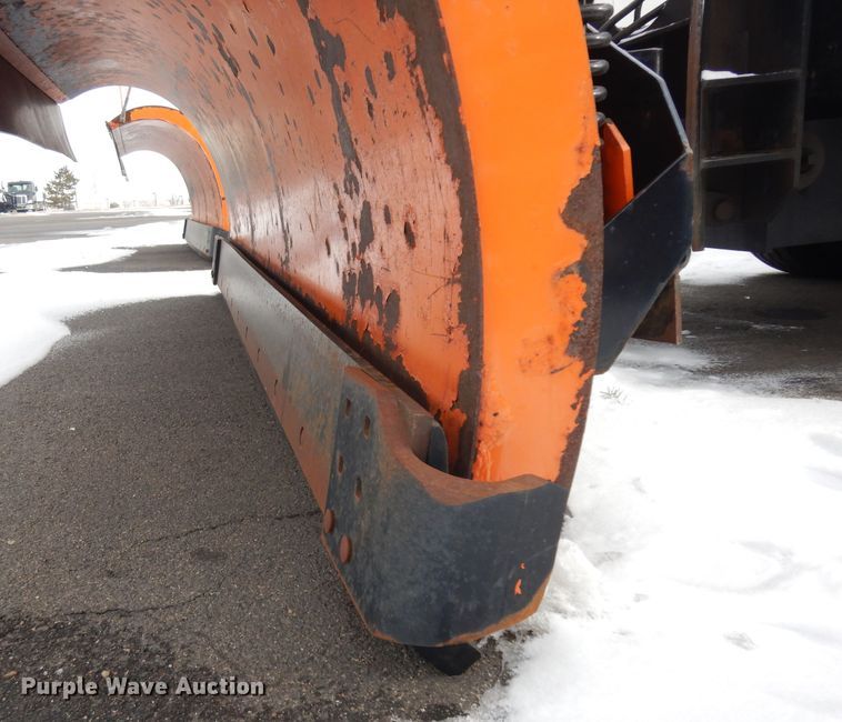 image for item IG9187 2008 Sterling LT9500  dump truck