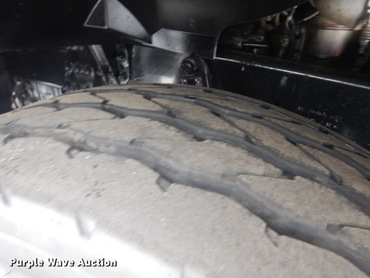 image for item IG9187 2008 Sterling LT9500  dump truck