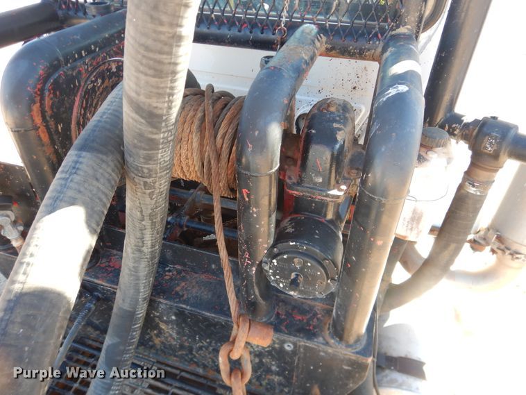 image for item DG1520 2007 Mack CV713  semi truck with vacuum pump