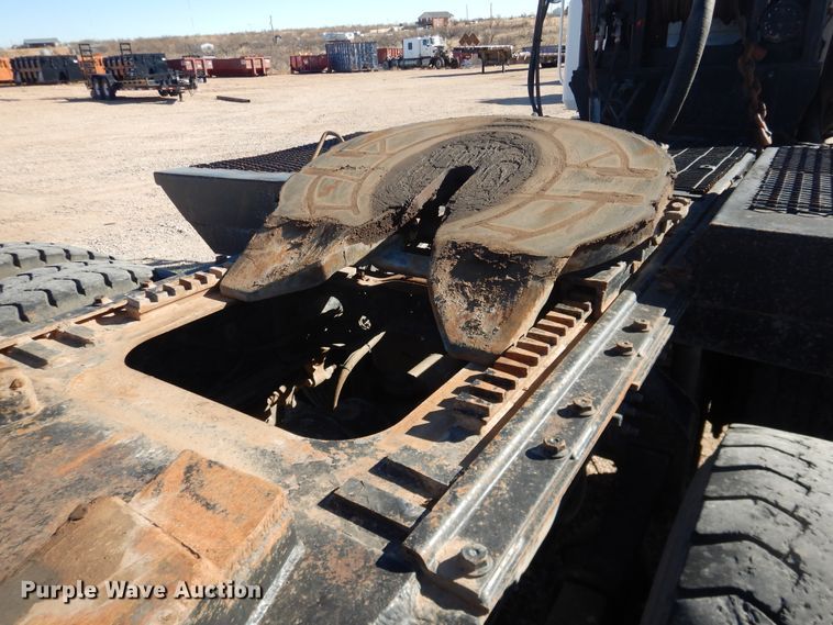 image for item DG1520 2007 Mack CV713  semi truck with vacuum pump