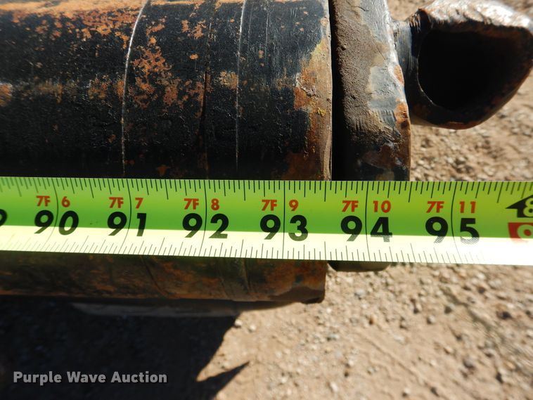 image for item DG1520 2007 Mack CV713  semi truck with vacuum pump