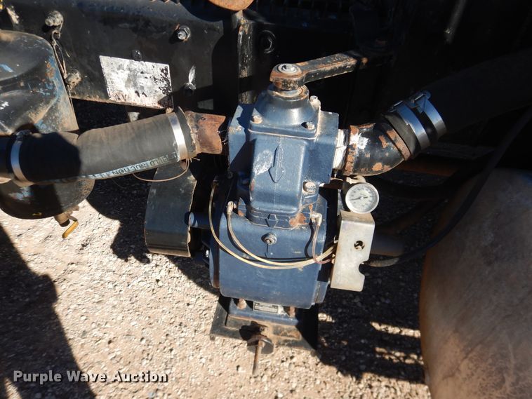 image for item DG1520 2007 Mack CV713  semi truck with vacuum pump