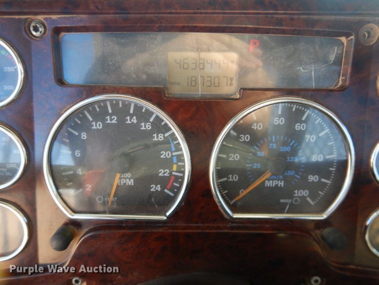 image for item DG1520 2007 Mack CV713  semi truck with vacuum pump