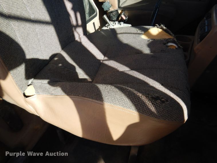 image for item DG1520 2007 Mack CV713  semi truck with vacuum pump