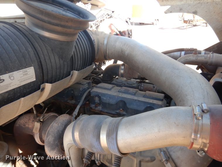 image for item DG1520 2007 Mack CV713  semi truck with vacuum pump