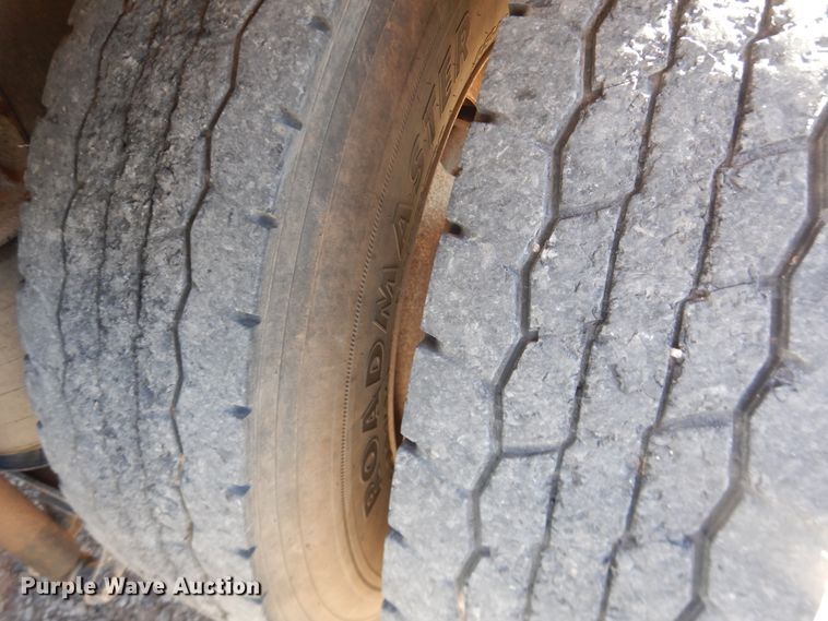 image for item DG1520 2007 Mack CV713  semi truck with vacuum pump