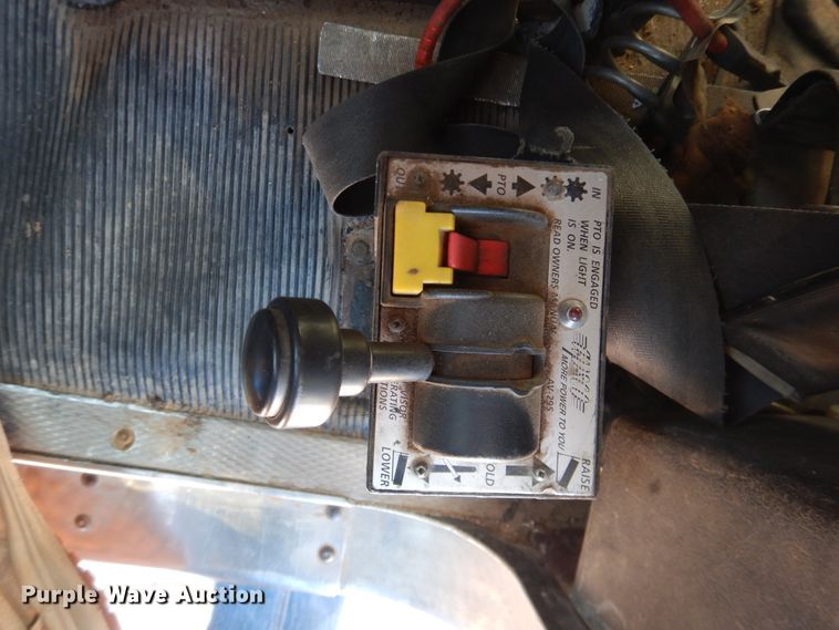 image for item DG1525 2001 Kenworth W900  semi truck