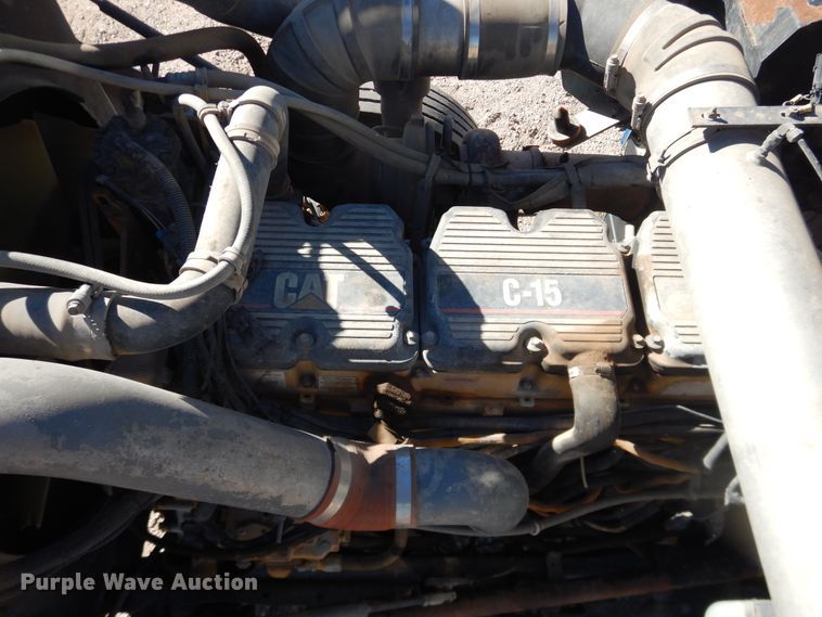 image for item DG1525 2001 Kenworth W900  semi truck