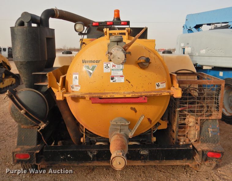 image for item DG1527 2013 Vermeer V500LEHD  vacuum excavator