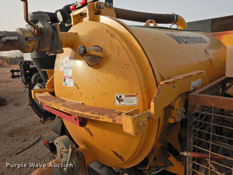 image for item DG1527 2013 Vermeer V500LEHD  vacuum excavator