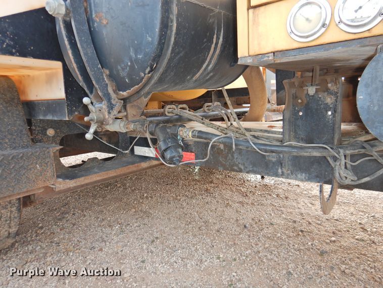 image for item DG1527 2013 Vermeer V500LEHD  vacuum excavator