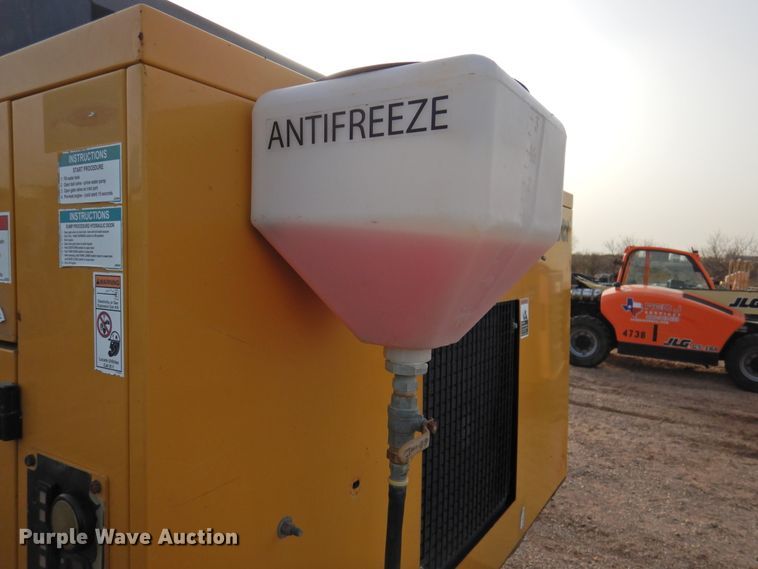 image for item DG1527 2013 Vermeer V500LEHD  vacuum excavator