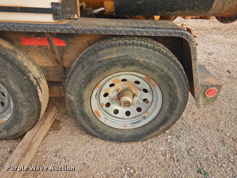 image for item DG1527 2013 Vermeer V500LEHD  vacuum excavator