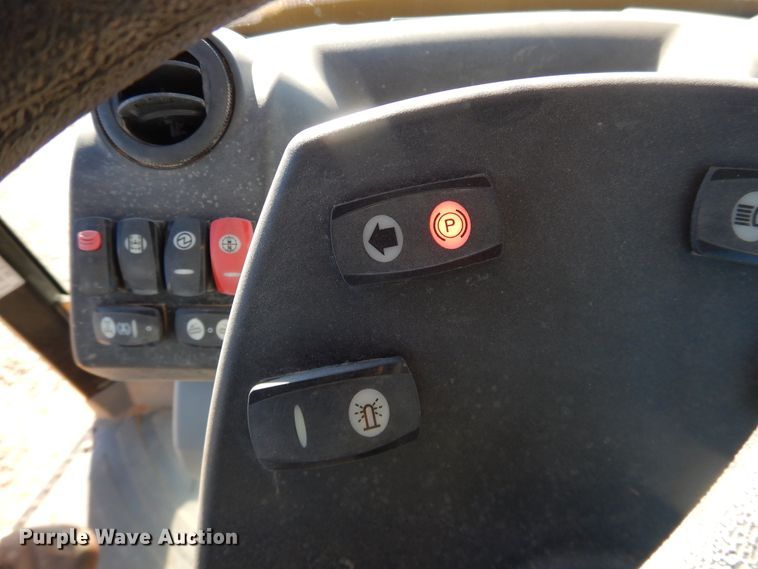 image for item DG1528 2015 Caterpillar 420F IT  backhoe