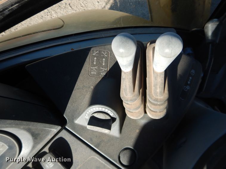 image for item DG1528 2015 Caterpillar 420F IT  backhoe