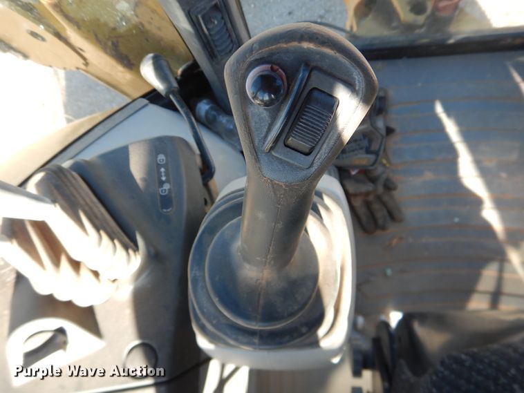 image for item DG1528 2015 Caterpillar 420F IT  backhoe