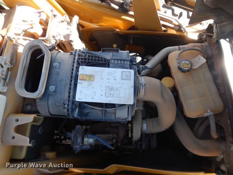 image for item DG1528 2015 Caterpillar 420F IT  backhoe