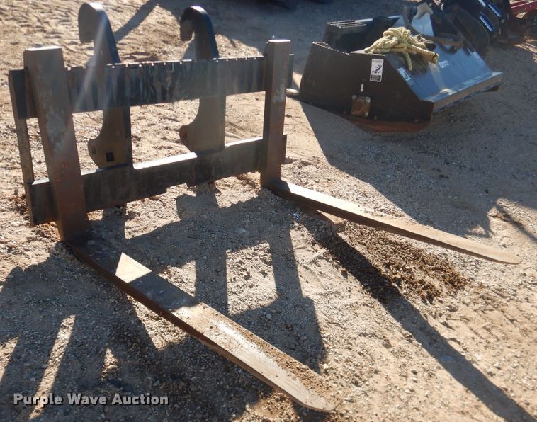 image for item DG1528 2015 Caterpillar 420F IT  backhoe