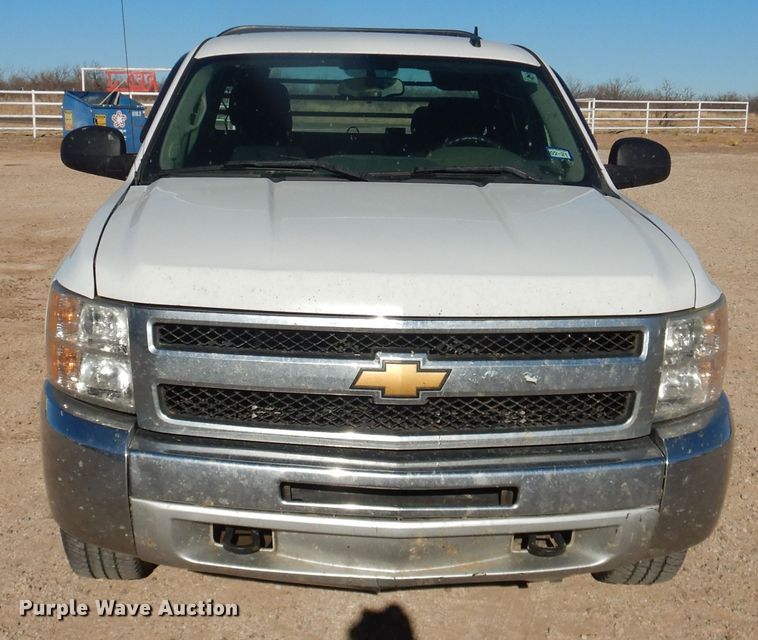 image for item DG1532 2012 Chevrolet Silverado 1500  Ext. Cab flatbed pickup truck