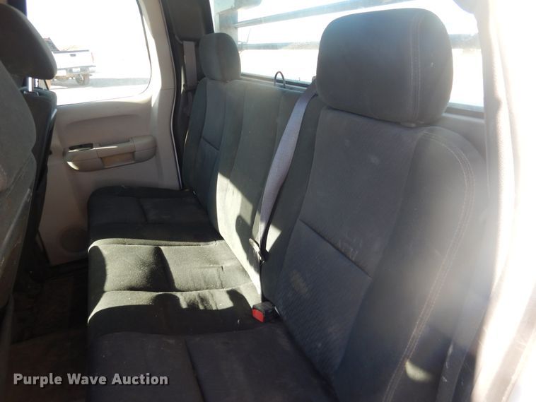 image for item DG1532 2012 Chevrolet Silverado 1500  Ext. Cab flatbed pickup truck