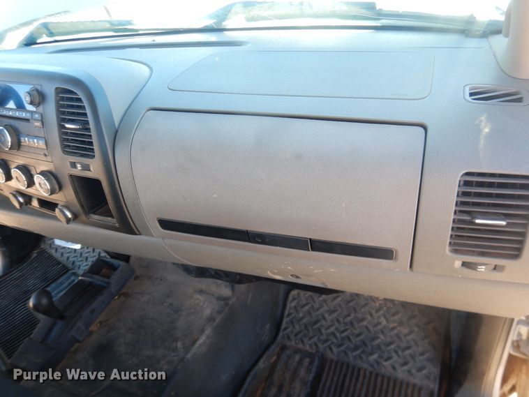 image for item DG1532 2012 Chevrolet Silverado 1500  Ext. Cab flatbed pickup truck