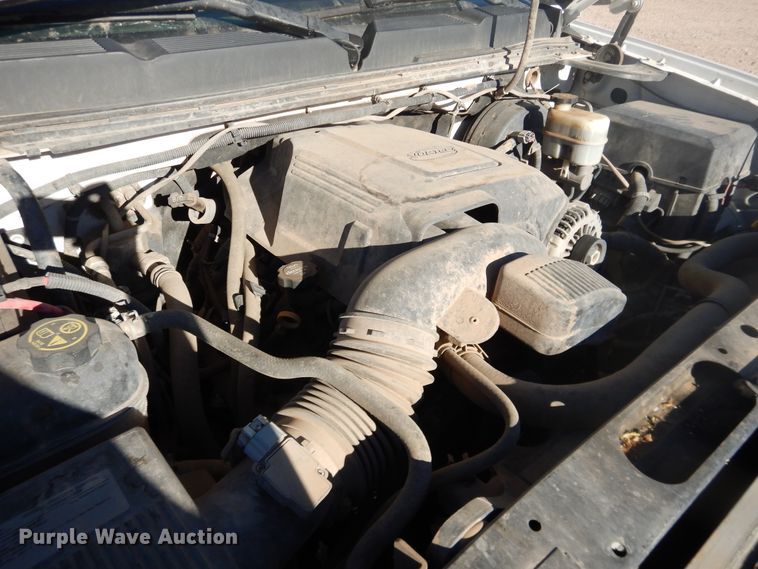 image for item DG1532 2012 Chevrolet Silverado 1500  Ext. Cab flatbed pickup truck