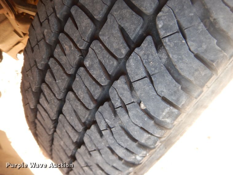 image for item DG1532 2012 Chevrolet Silverado 1500  Ext. Cab flatbed pickup truck