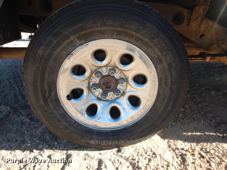 image for item DG1532 2012 Chevrolet Silverado 1500  Ext. Cab flatbed pickup truck