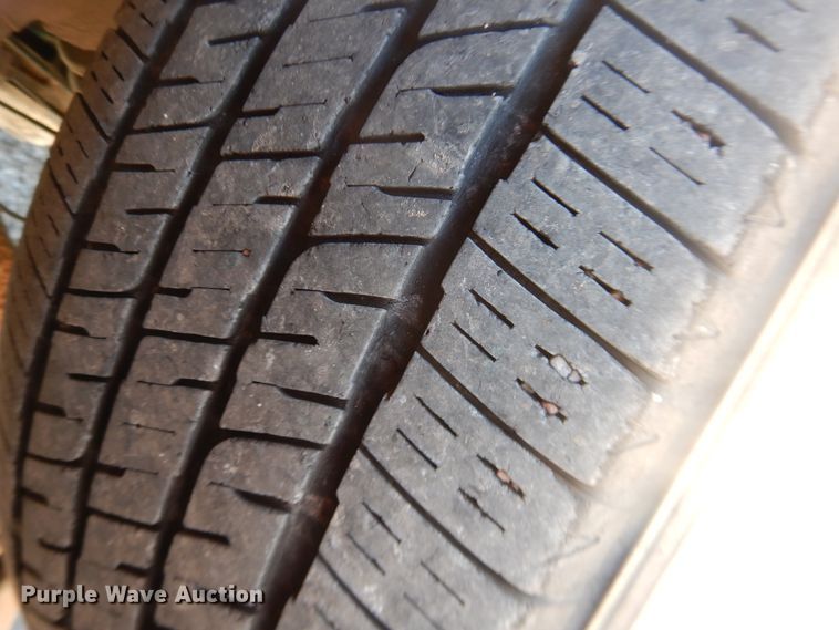 image for item DG1532 2012 Chevrolet Silverado 1500  Ext. Cab flatbed pickup truck