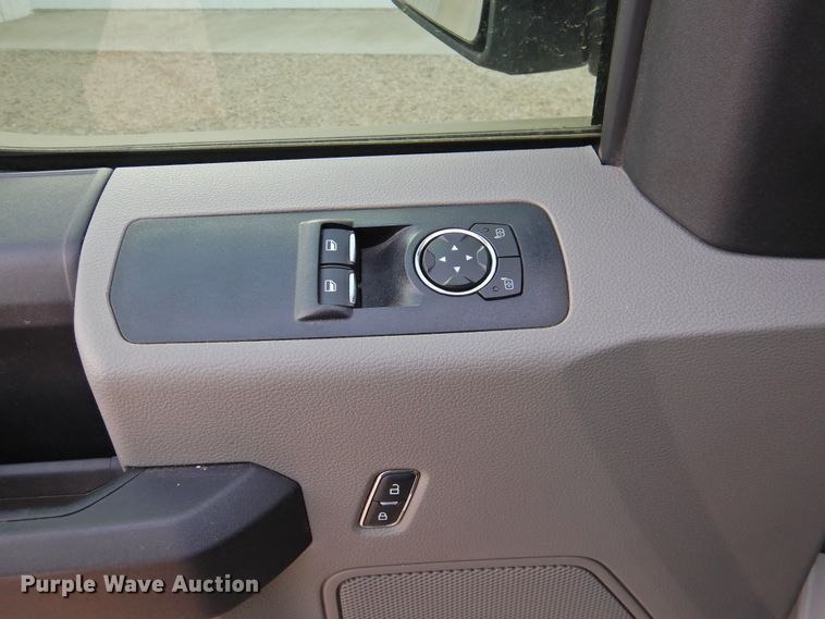 image for item DG1533 2018 Ford F150  pickup truck