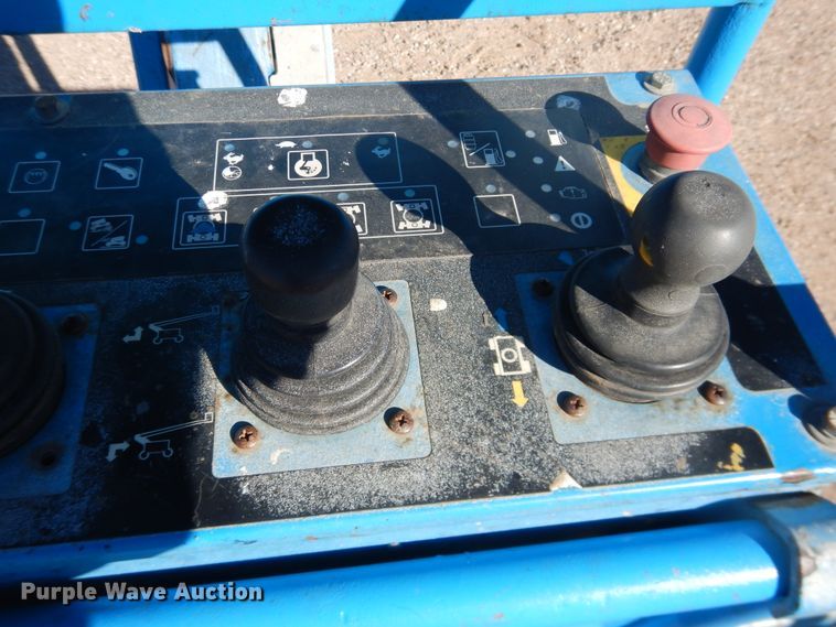 image for item DG1535 2008 Genie Z80/60  boom lift