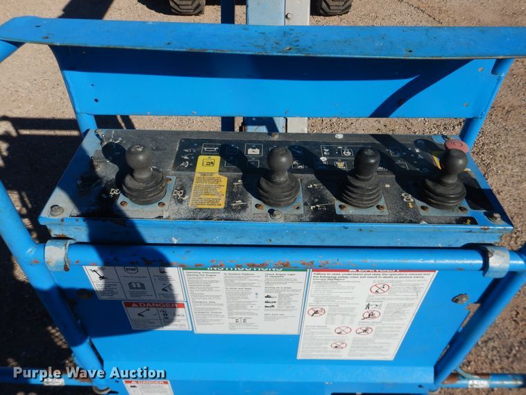 image for item DG1535 2008 Genie Z80/60  boom lift