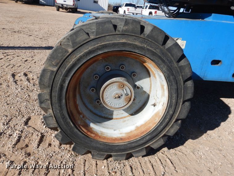 image for item DG1535 2008 Genie Z80/60  boom lift