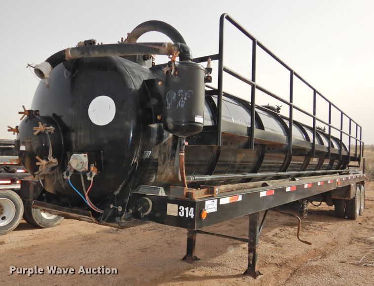 image for item DG1537 2014 Troxell vacuum trailer