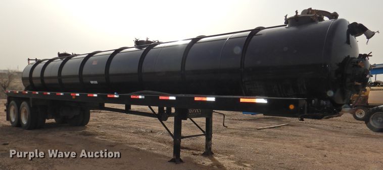 image for item DG1537 2014 Troxell vacuum trailer